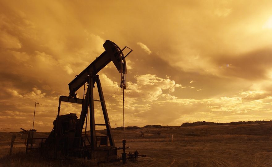 Oplatí sa ešte investovať do ropy?